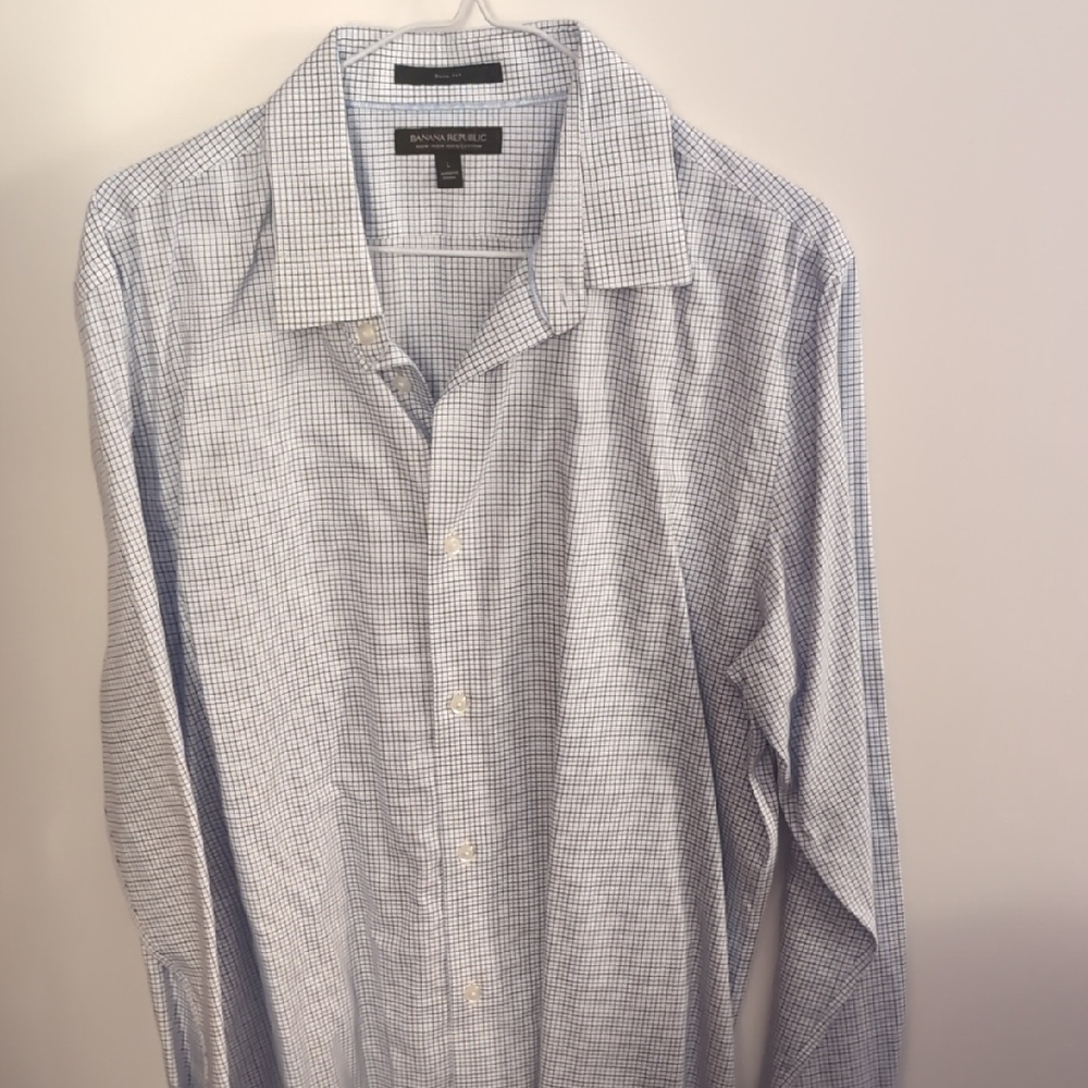 Banana Republic Light Blue Checkered Dress Shirt